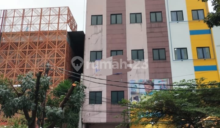 Ruko 4 1/2 Lti Lt 4x28shm Rw Mangun Lokasi Hidup Ramai