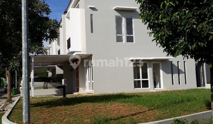 Affordable house in Metland Ujung Menteng, East Jakarta, 235m² land, SHM certificate, ready to occupy.