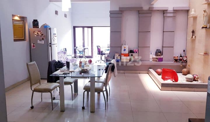 Rumah di Gading kusuma klp gdg jak ut 3 Lantai SHM kt 4