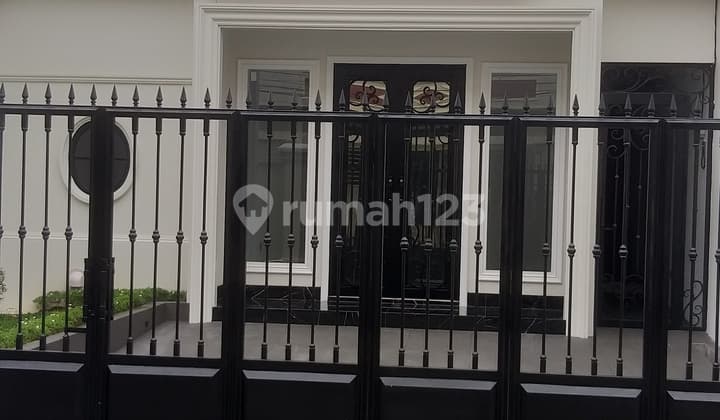 Rumah Baru Minimalis Shm Lt 169 Di Cempaka Putih Tengah