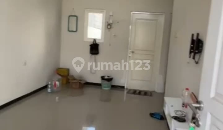 Dijual Rumah Row Jalan 3 Mobil Lokasi Waru Sidoarjo