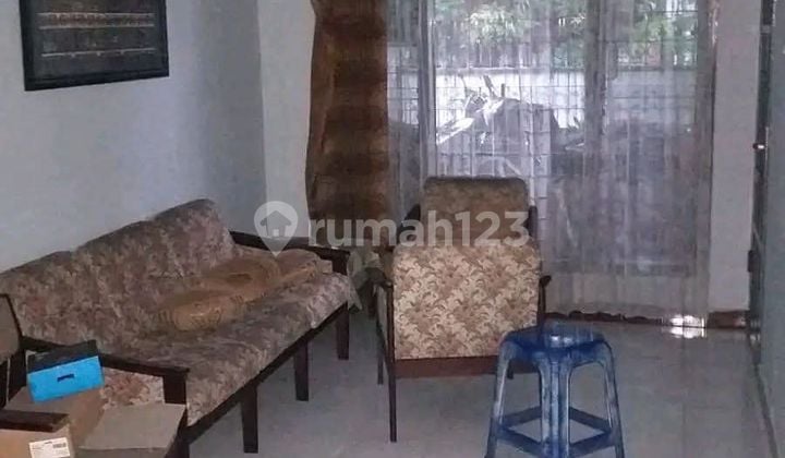 Rumah Siap Huni di Rungkut Surabaya Dekat Kampus