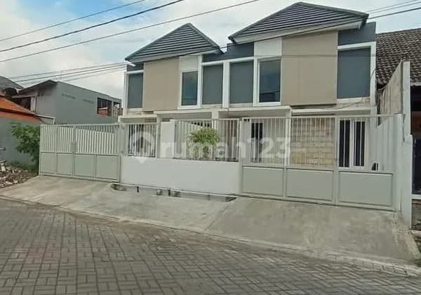 JUAL RUMAH SIAP HUNI DI MEDOKAN SURABAYA DEKAT UPN RUNGKUT