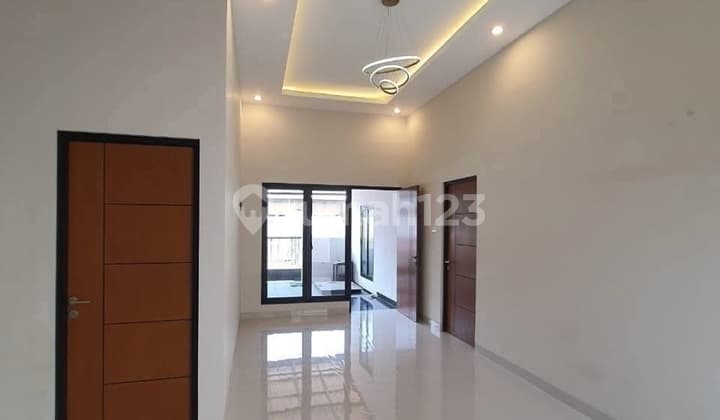Ready-to-Occupy House East Surabaya Near Raya Merr Rungkut