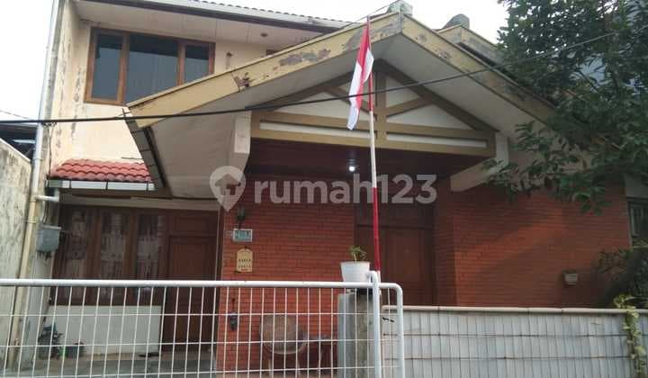Rumah Mungil Siap Huni Dengan Minim Renovasi