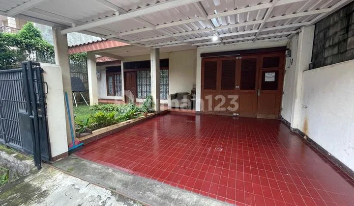 Rumah Siap Huni Asri 2 Lantai di Cilandak Jaksel