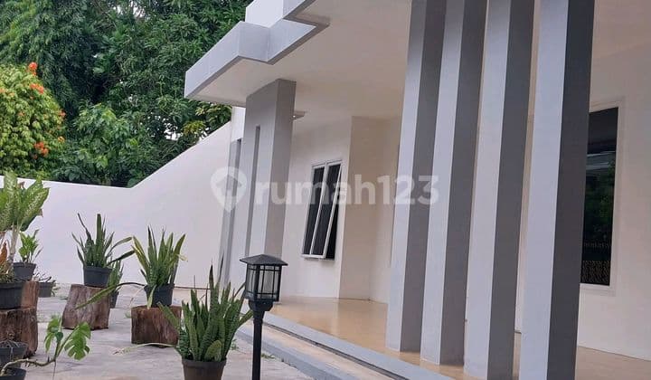 Rumah Kontrakan Besar Siap Huni Dengan Harga Terbaik Di Tebet.