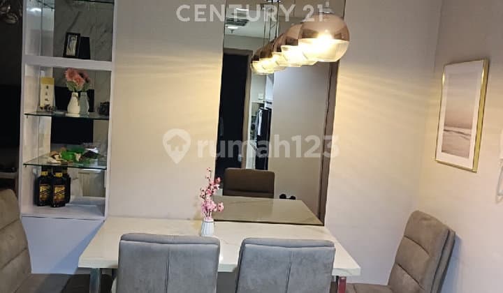 Apatemen Puri Orchard Tower Cedar Height di Jakarta Barat