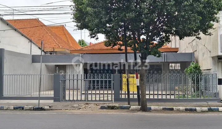 Disewakan Rumah Premium di Jl. Gus Dur Candi Mulyo Jombang