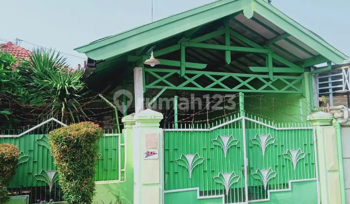 Rumah Asri & Unik di Kepanjen, Jombang Kota