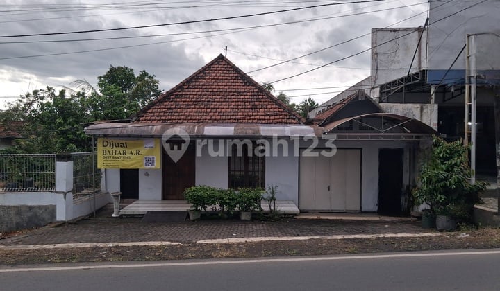 Dijual Rumah di Tanah Luas 1.000 M² - Jl. Brawijaya Peterongan