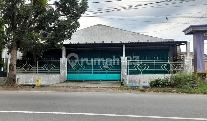 Ruko Pinggir Jalan Utama Mojongapit Jombang