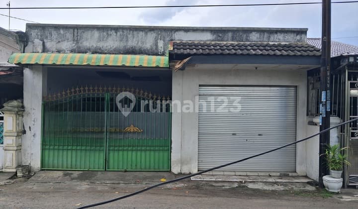 Golden Opportunity for Property Investment in the Heart of Jombang!
