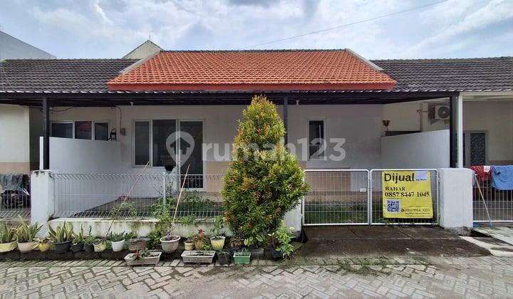 Rumah Siap Huni di The Metro Graha Tunggorono Jombang