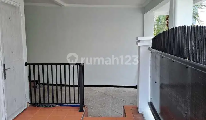 Beautiful House Ready to Move In, Strategic Location
