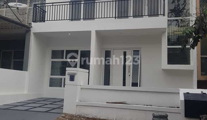 Rumah 2 Lantai Sudah Renovasi di Bintaro, Tangerang Selatan