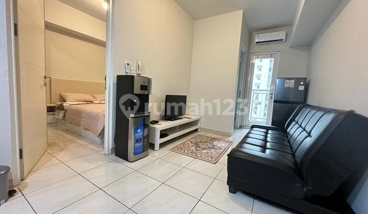 Apartement Full Furnish di Springlake Summarecon Bekasi.