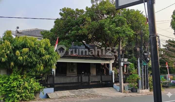 For Sale, Spacious 207 M2 House in Pondok Kelapa, East Jakarta