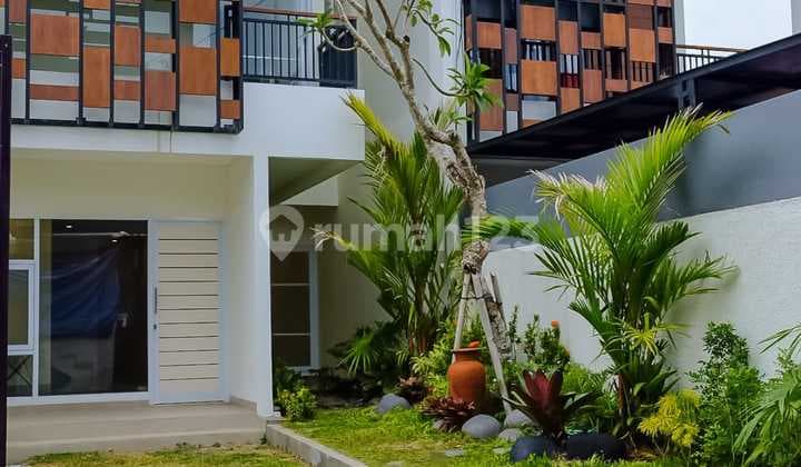 Rumah 3 Kamar Modern Minimalis dengan Lantai 2