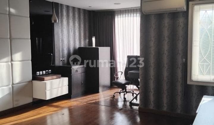 DISEWAKAN RUMAH RESORT MEDITERANIA PIK 10x20m² 3+1BR FURNISHED