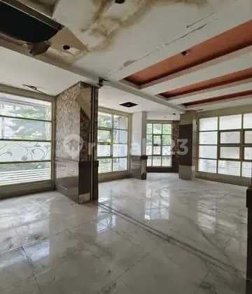 DIJUAL RUKO GANDENG DI JL. MELAWAI KEBAYORAN BARU 155m² HGB