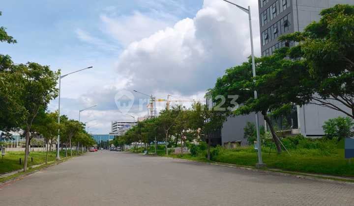 FOR SALE WALLSTREET BOULEVARD PLOT 1685m²
