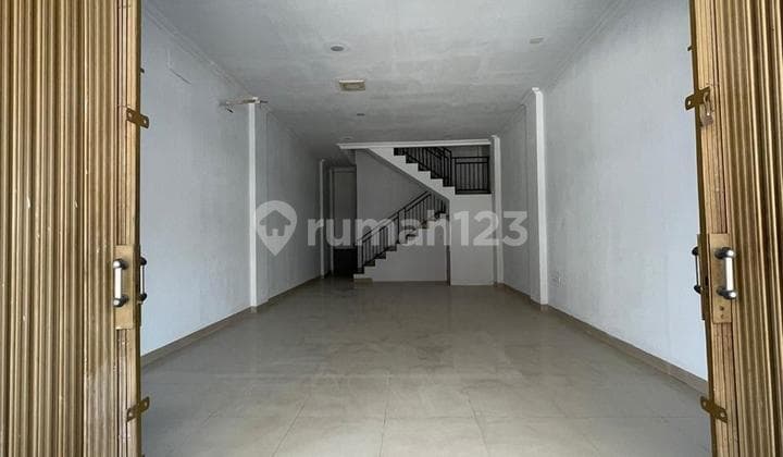 DISEWAKAN RUKO MUARA KARANG BLOK 4 5x17m² 3,5 LANTAI