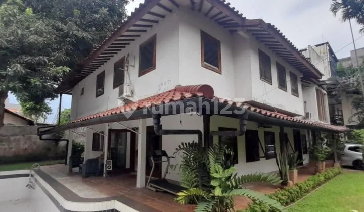 Rumah Asri Harga NJOP Dalam Komplek Strategis di Fatmawati