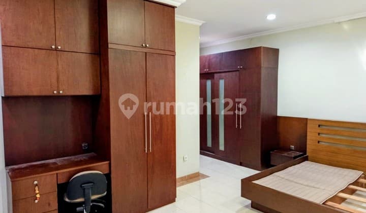 Wts Dijual Cepat Rumah di Crystal, Gading Serpong