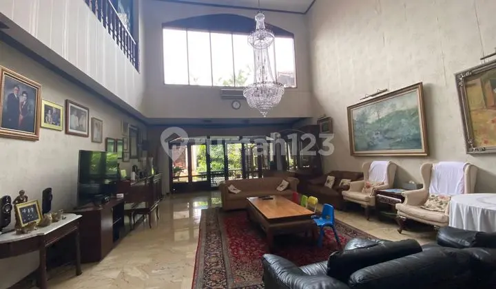 Dijual Rumah Jakarta Barat Dekat Kampus Binus Anggrek