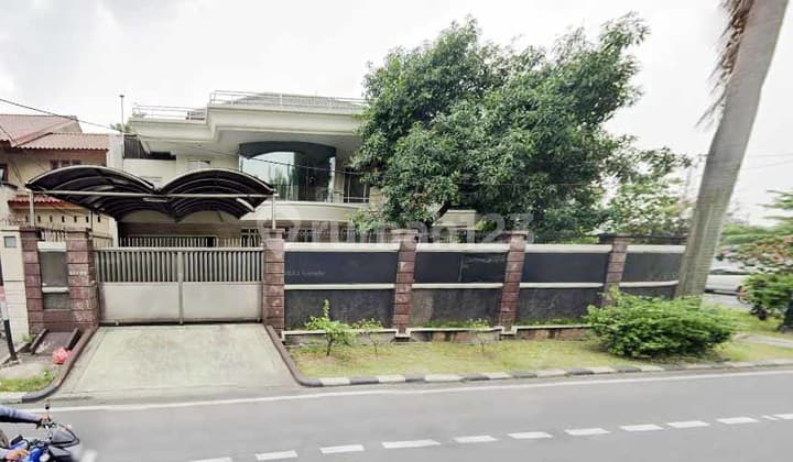 Rumah Puri Indah, Kembangan, 25X30 M², 2½ LT, SHM