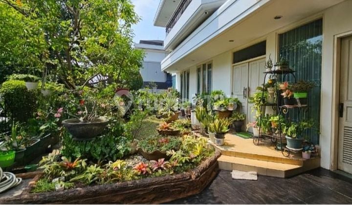 Dijual Rumah Permata Buana Hoek 2 Lantai Furnished
