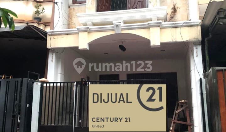 Rumah 3 Lantai di Sunter Agung