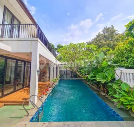 Kemang, JakSel. Rmh Mewah 2 Lt, Swimming Pool, Cozy, BEBAS BANJIR