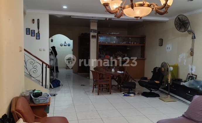 MURAH. Kota Wisata Cibubur Cluster Depan. Rmh 2Lt SHM BEBASBANJIR