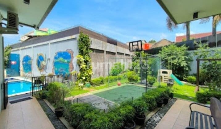 Kebayoran Heights, Bintaro Jaya. Luxury House, Swimming Pool, Cozy Modern