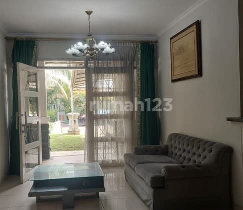 Murah. Kota Wisata Cibubur, Pesona Paris. Rmh 2Lt SHM Bebasbanjir