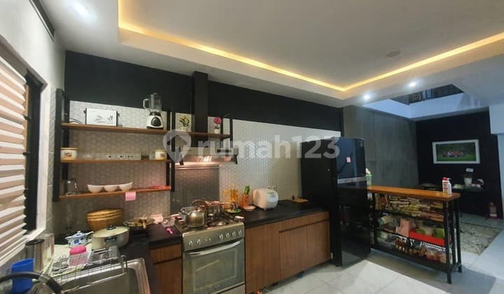 SUPER AFFORDABLE. Puri Bintaro Jaya. 3-Story House with Rooftop, Cozy Ready to Occupy with Freehold Certificate