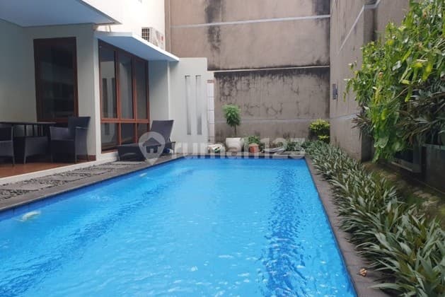Pondok Indah, Jak-Sel. Rumah Cozy-Modern, 2Lt, Terawat, Swim Pool