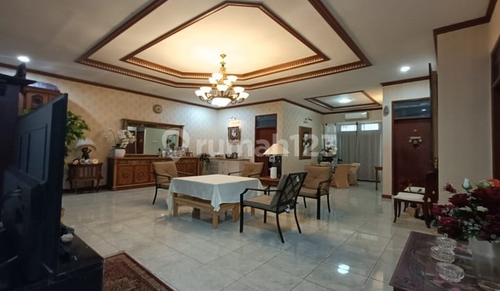 Bintaro Jaya Sektor9. Rmh Cozy Siap Huni, Strategis, Bebas Banjir
