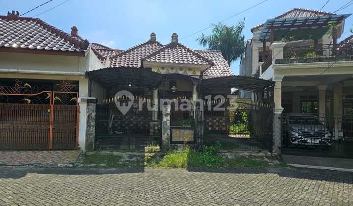 Rumah Cantik dan Menarik di Jual Murah di Villa Bogor