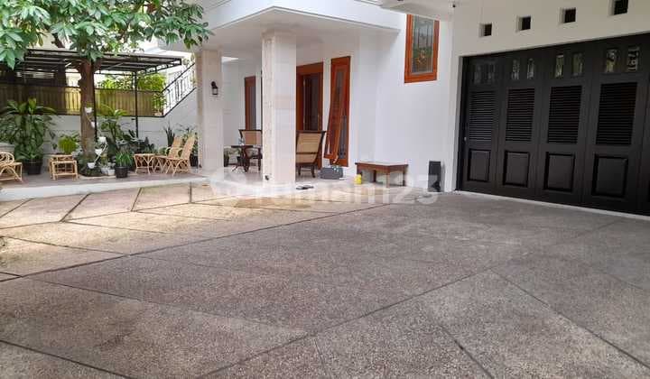 Dijual Rumah Siap Huni di Pondok Indah Jakarta Selatan