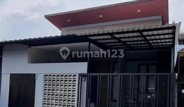 For Sale: House in Kencana Loka, BSD City