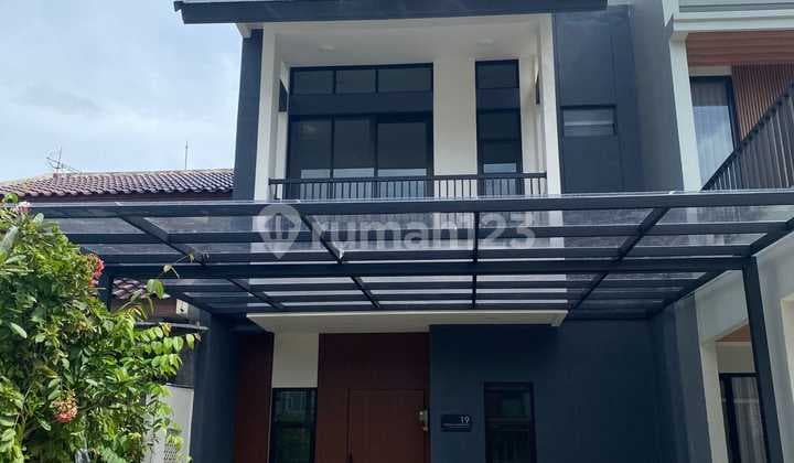 2-Story House in Alam Sutera Complex, Ready to Occupy, Flood-Free