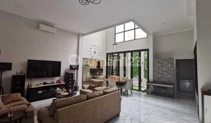 Di Jual Rumah Tinggal Siap Huni di Cluster Menteng Utama Lokasi di Jl Menteng Utama Bintaro Sektor 7 Jakarta Selatan