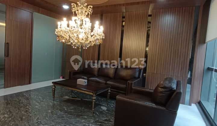 Di Jual Gedung Treasury Tower lt 2 SCBD Space Kantor lokasi di SCBD District 8. Jakarta Selatan