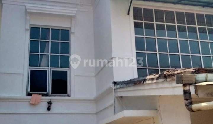 Rumah Bagus 2 Lantai di Kota Legenda Cibubur