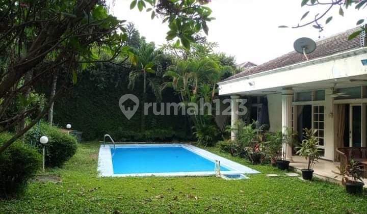 Rumah Di Kemang Sebelah Rumah Artis Luna Maya
