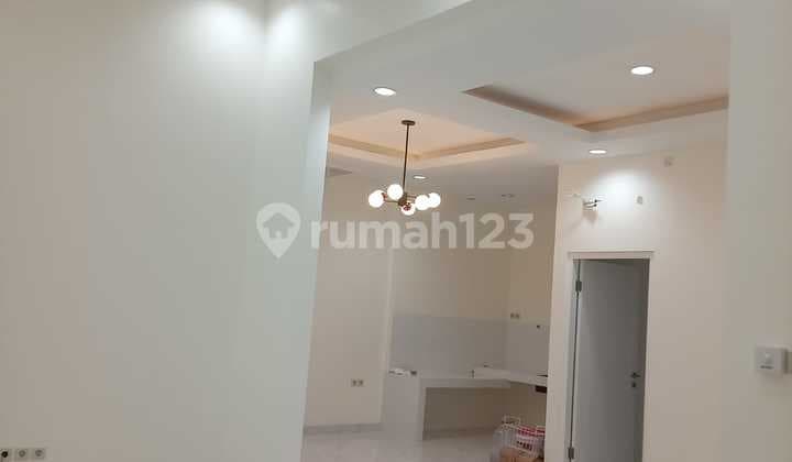 Rumah HOOK Full Renov dan baru, Green Harmony Serpong Garden