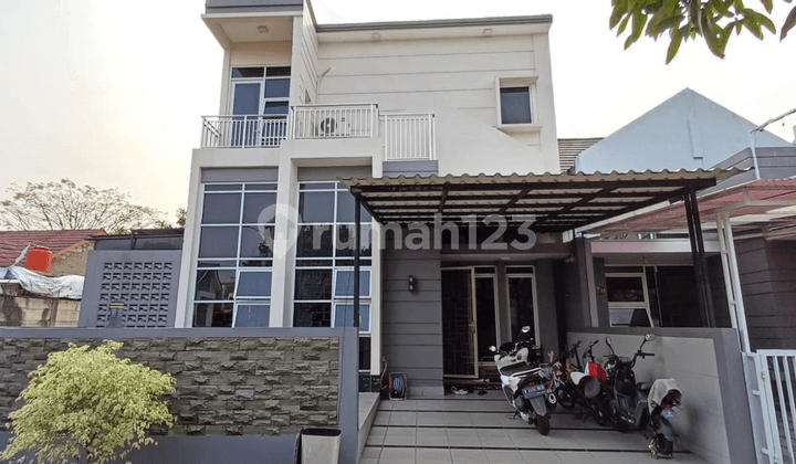 Dijual Cepat Turun Harga, Rumah Hook 2 Lantai Dekat Toll Jelupang dan Alam Sutera